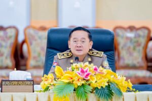 អភិបាលខេត្តបាត់ដំបង ណែនាំដល់គ្រប់ភាគីពាក់ព័ន្ធត្រូវពន្លឿនការរៀបចំតុបតែងលម្អនៅតាមទីតាំងសំខាន់ៗឱ្យបានរួចរាល់មុនព្រឹត្តិការណ៍សង្រ្កាន្តចូលមកដល់