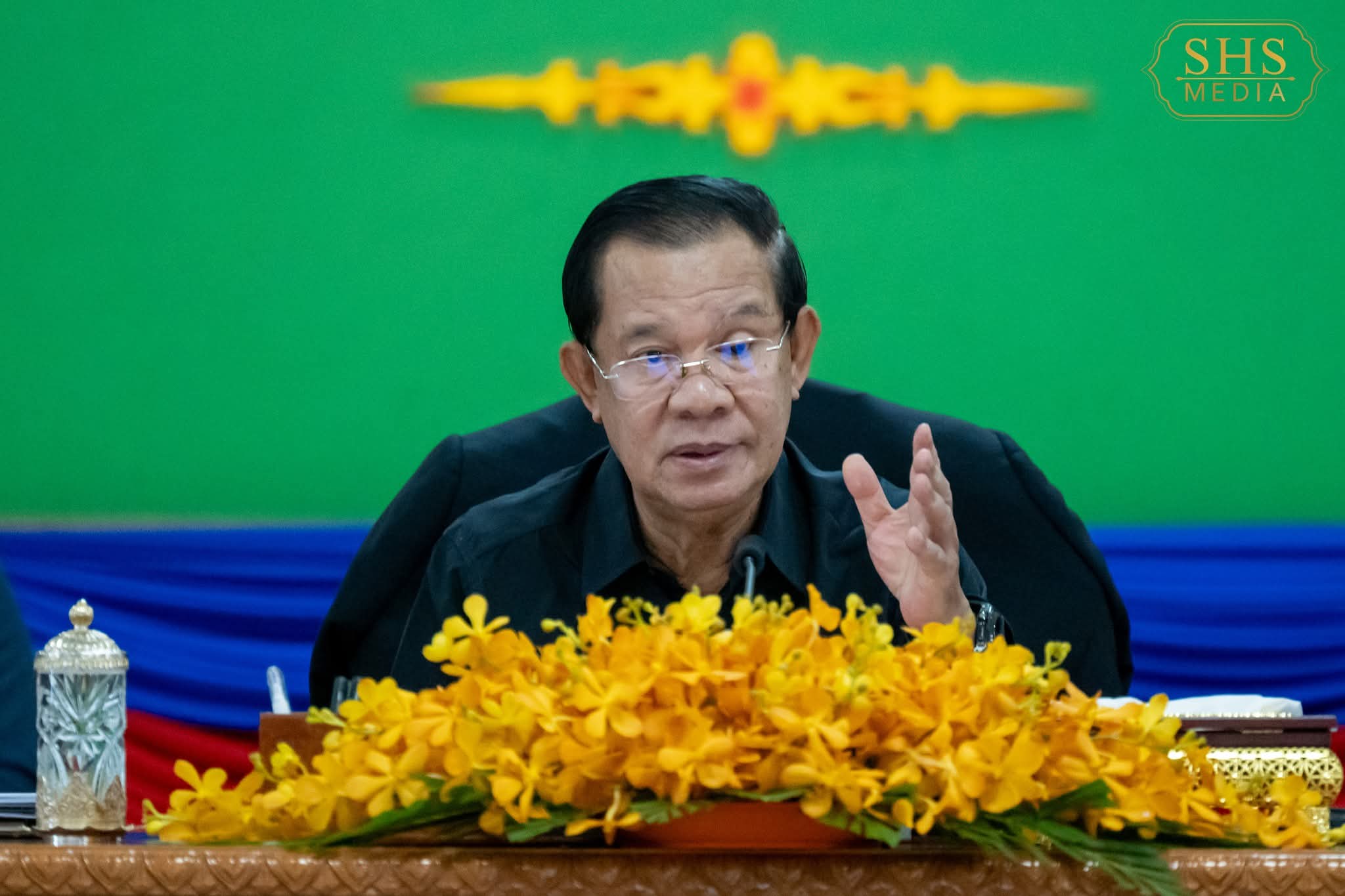សម្តេចតេជោហ៊ុន សែន អញ្ជើញជួបសំណេះសំណាលជាមួយក្រុមប្រឹក្សាខេត្តក្រុងស្រុក ឃុំសង្កាត់ និងថ្នាក់ដឹកនាំមន្ទីរអង្គភាពនានានៃខេត្តស្វាយរៀង