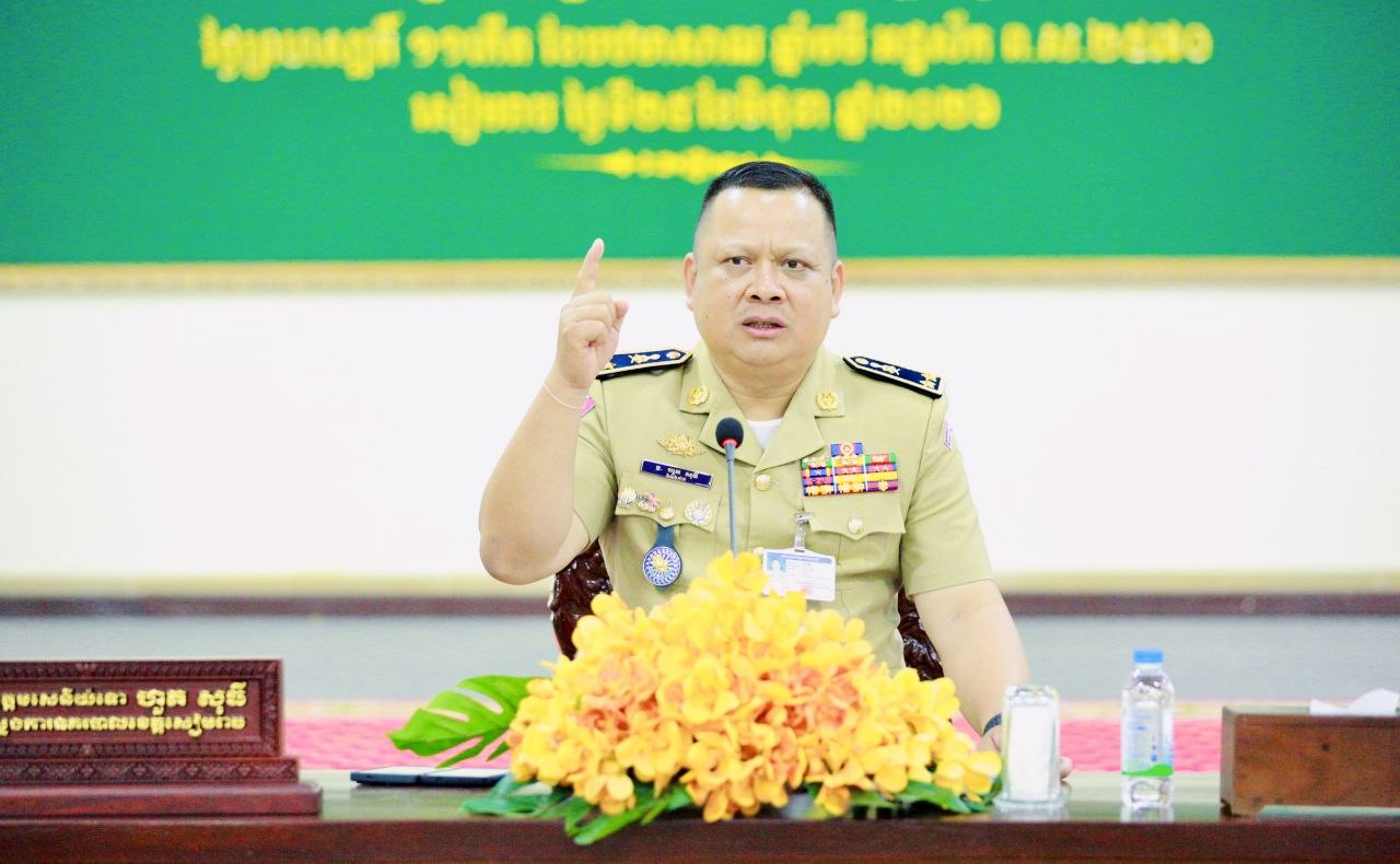 លោកឧត្តមសេនីយ៍ទោ ហួត សុធី កោតសរសើរ កងកម្លាំងនគរបាលទាំងអស់រួមចំណែកថែរក្សាសន្តិសុខ សណ្ដាប់ធ្នាប់ និងសុវត្ថិភាពសង្គមនៅក្នុងភូមិសាស្ត្រខេត្តសៀមរាប ឱ្យមានភាពល្អប្រសើរ