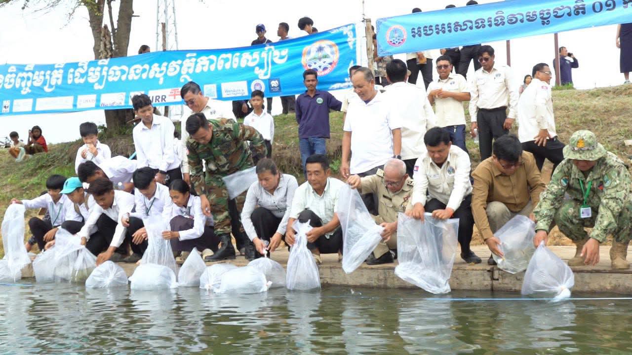 អាជ្ញាធរខេត្តសៀមរាប ណែនាំយ៉ាងម៉ឺងម៉ាត់ដល់ប្រជានេសាទ ត្រូវបញ្ឈប់ជាបន្ទាន់នូវការនេសាទខុសច្បាប់