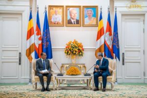 រដ្ឋមន្ត្រីការពារជាតិម៉ាឡេស៊ីប្ដេជ្ញាបន្តពង្រឹង និងពង្រីកកិច្ចសហប្រតិបត្តិការលើវិស័យការពារជាតិជាមួយកម្ពុជាឱ្យកាន់តែស៊ីជម្រៅថែមទៀត