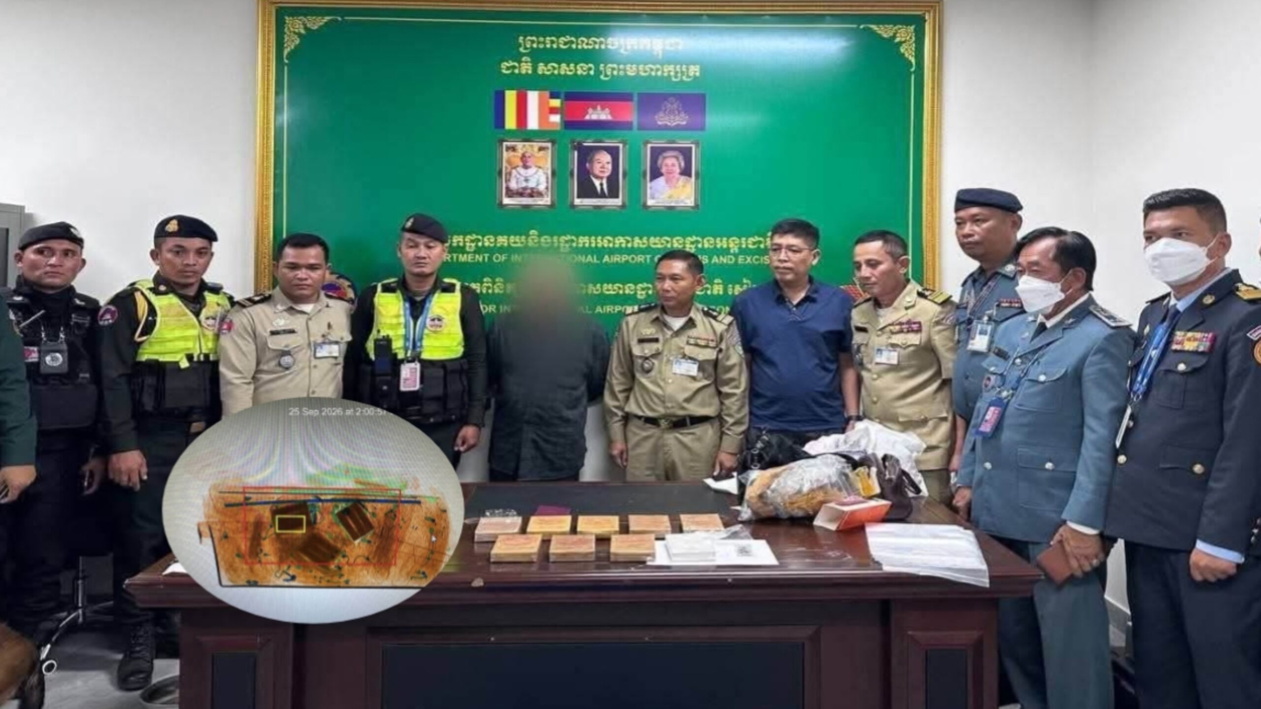 ក្រុមមន្ត្រីប្រចាំអាកាសយានដ្ឋានអន្តរជាតិសៀមរាបអង្គរ ឃាត់ខ្លួនបរទេសម្នាក់ សង្ស័យនាំសារធាតុញៀនប្រភេទហេរ៉ូអ៊ីនទម្ងន់សុទ្ធ..